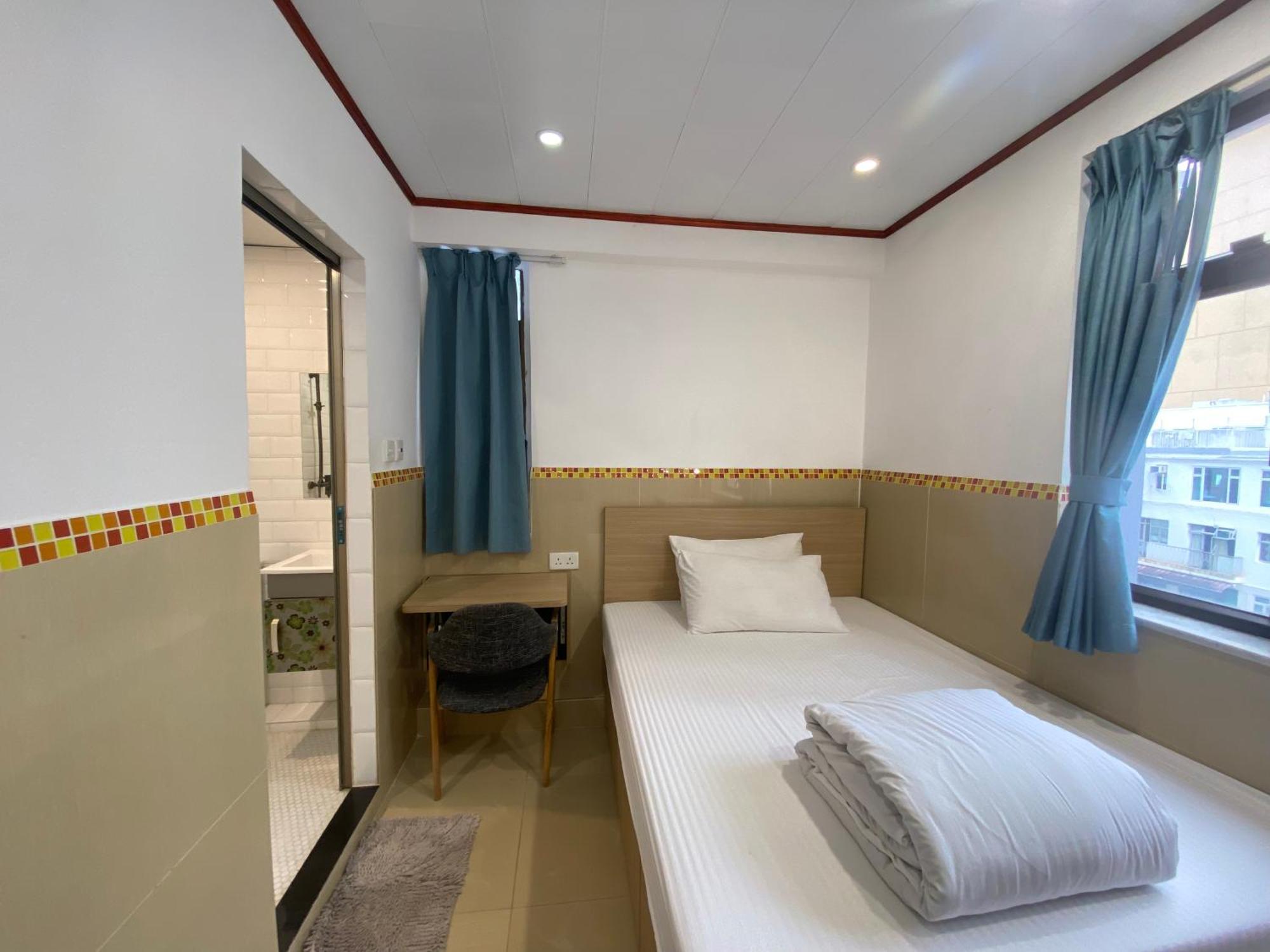 Comfort Hostel Hong Kong Exterior photo